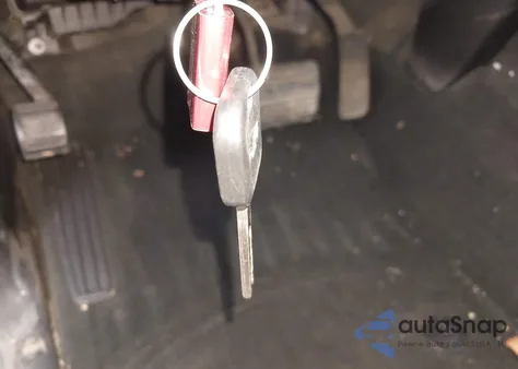 2016 Chevrolet Silverado 1500 2Lt from USA, damaged, VIN 3GCUKREC1GG312756